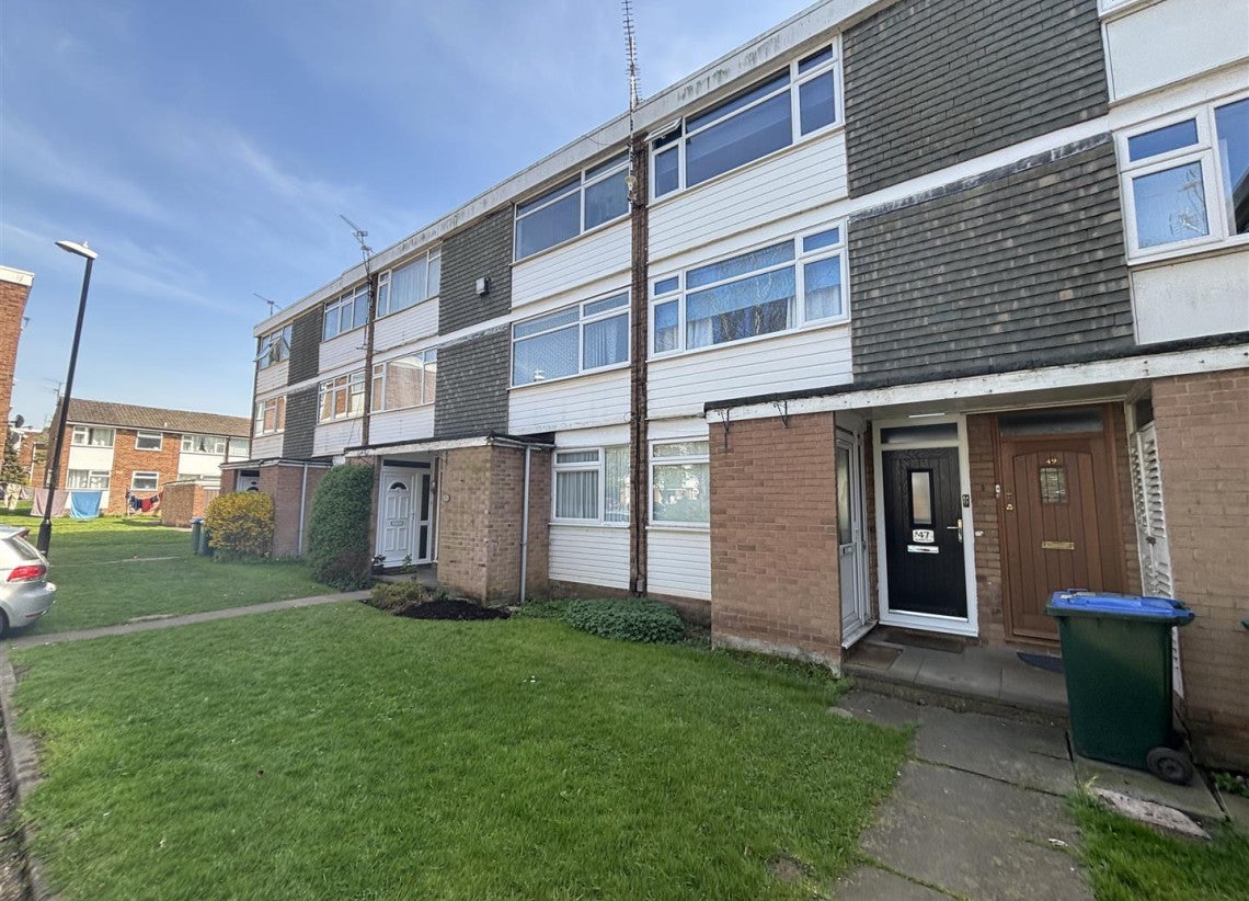 Flat Darnford Close in Coventry