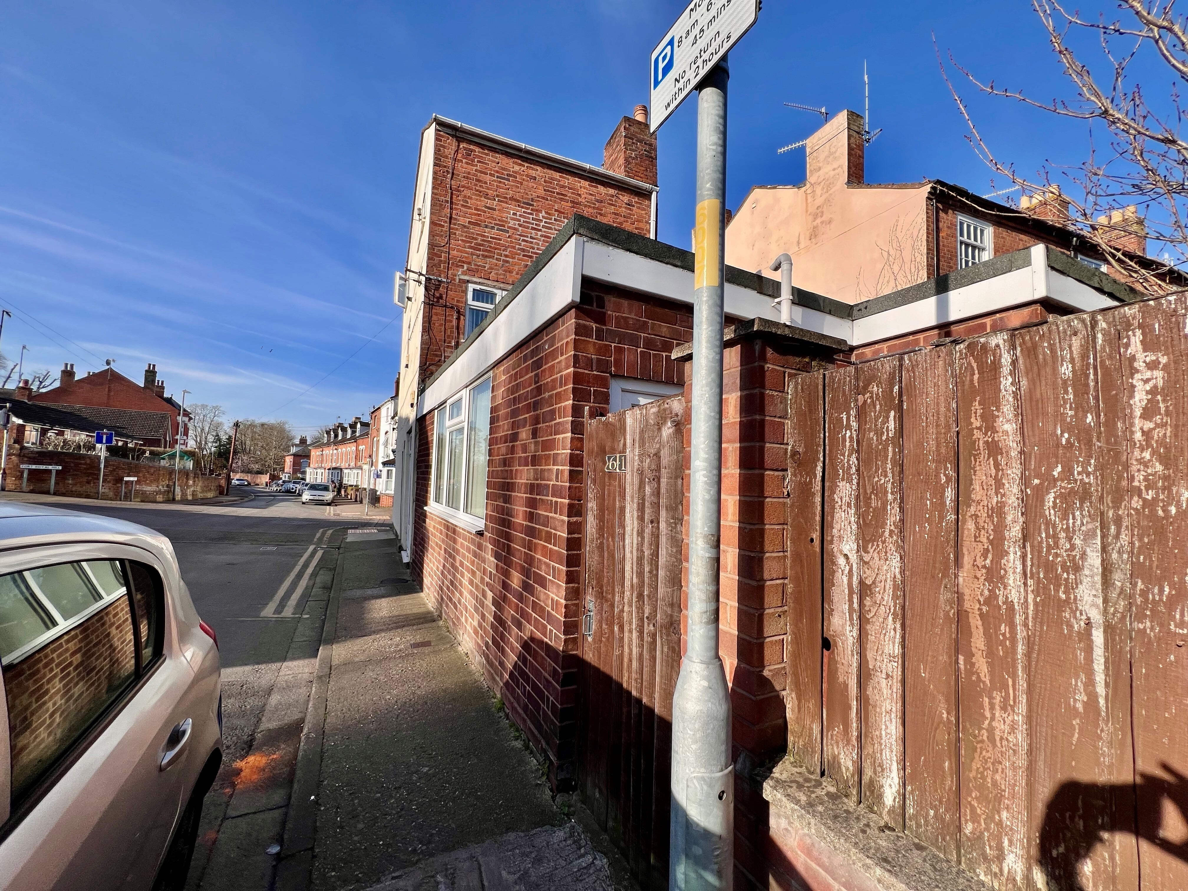 Flat Wyld's Lane in Worcester