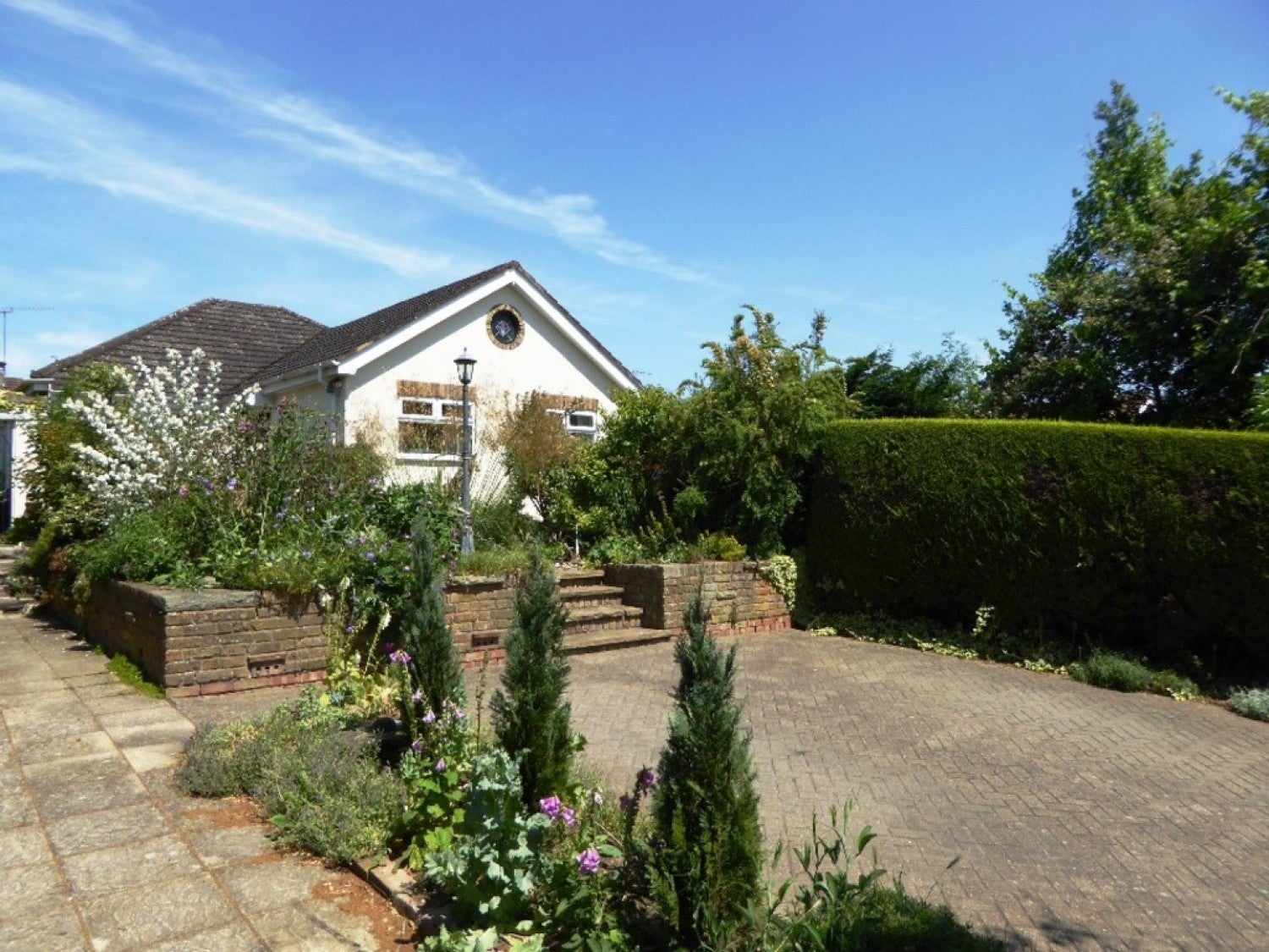 House Orchard Drive in St Albans