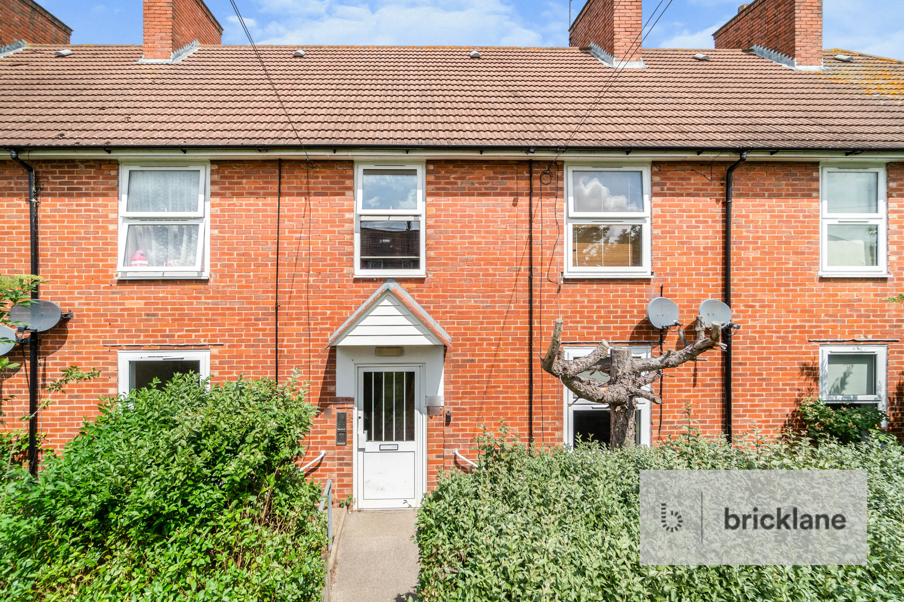 Flat Twyford Road in Greater London