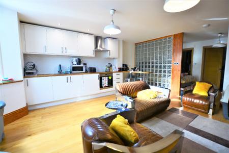 Flat Clarence Square in Brighton