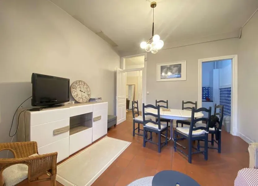 Chambre Avenue de l'Impératrice à Biarritz