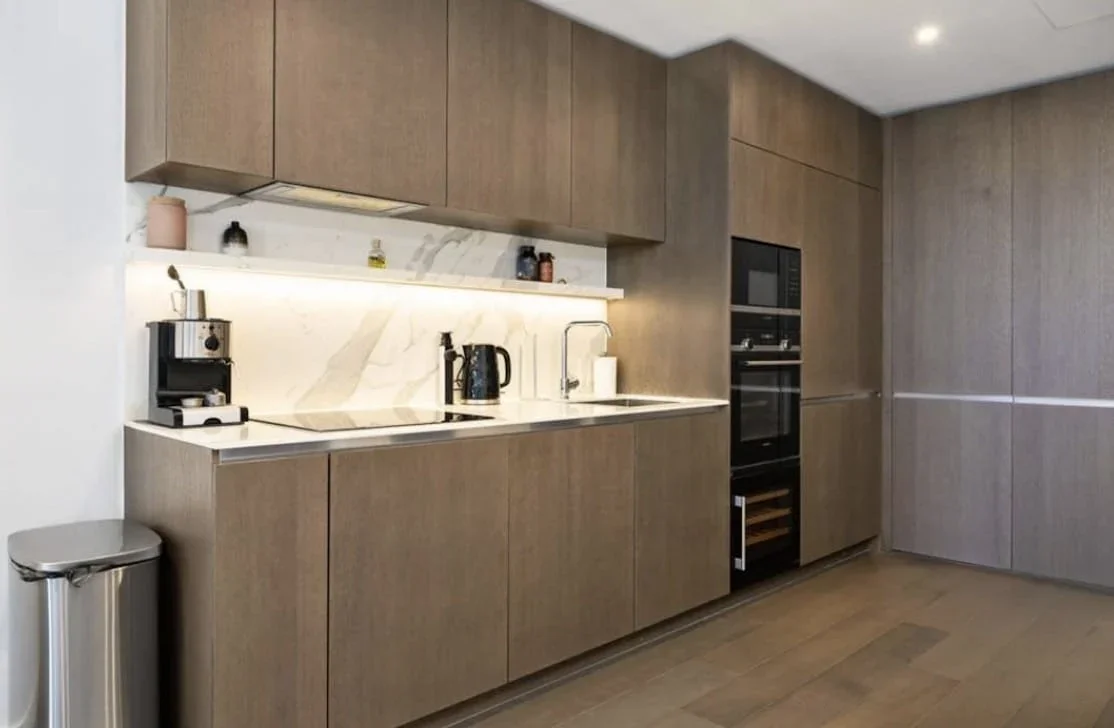 Flat Park Drive in Greater London