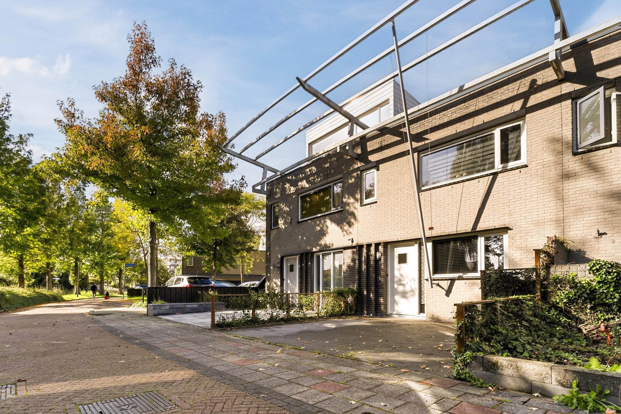 Tussenwoning te koop: Charlotte Köhlertuin 49, Heerhugowaard