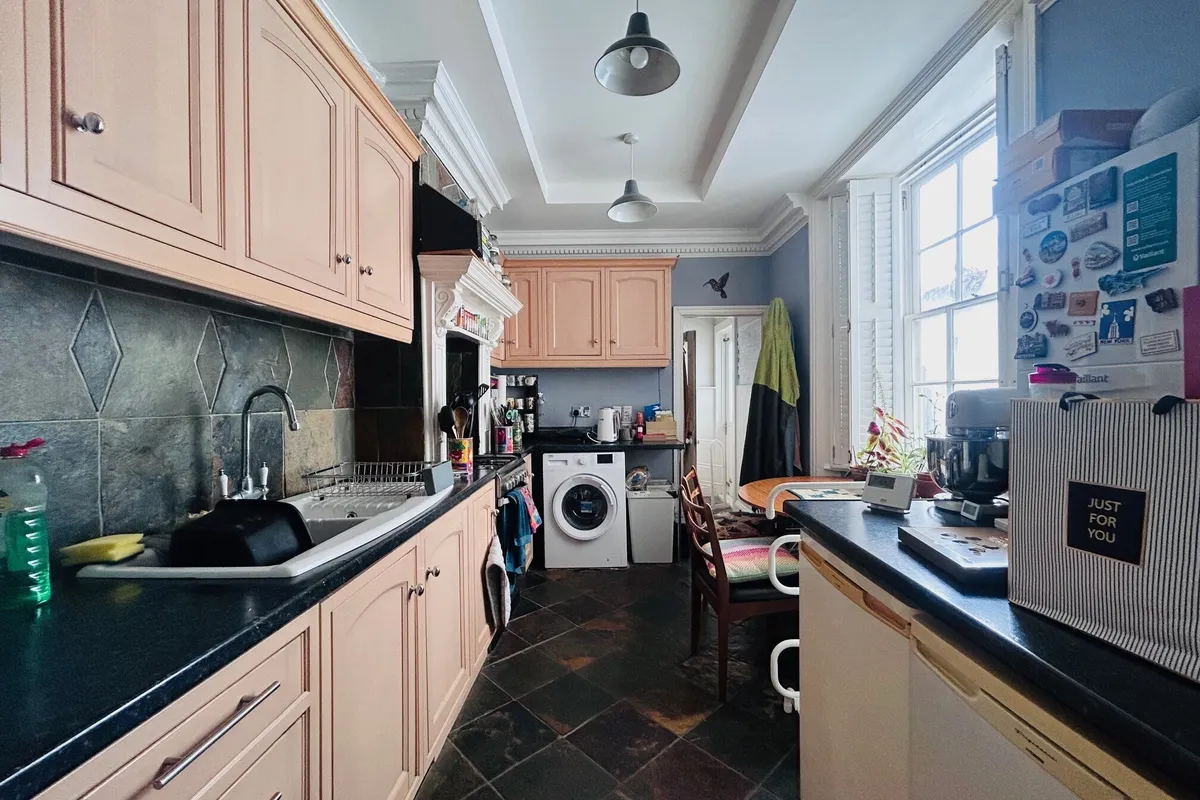 Flat Belgrave Place in Brighton