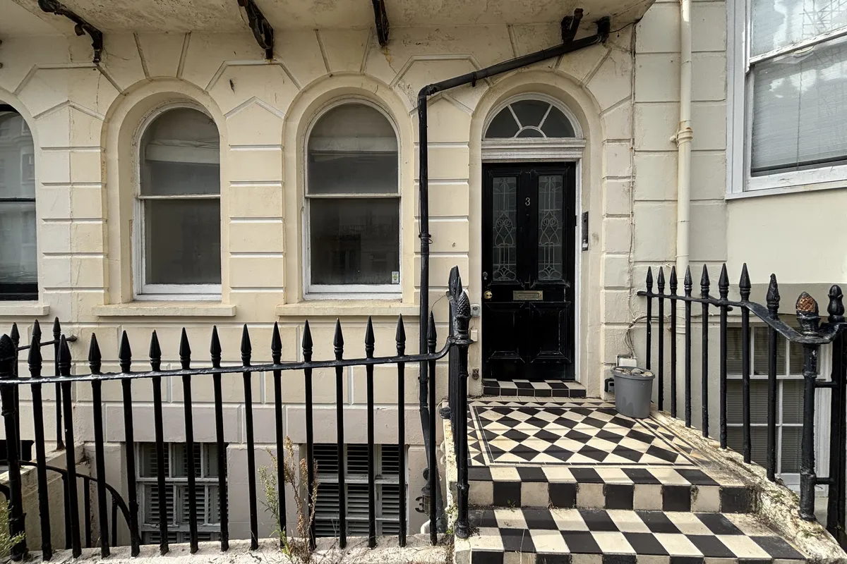 Flat Belgrave Place in Brighton