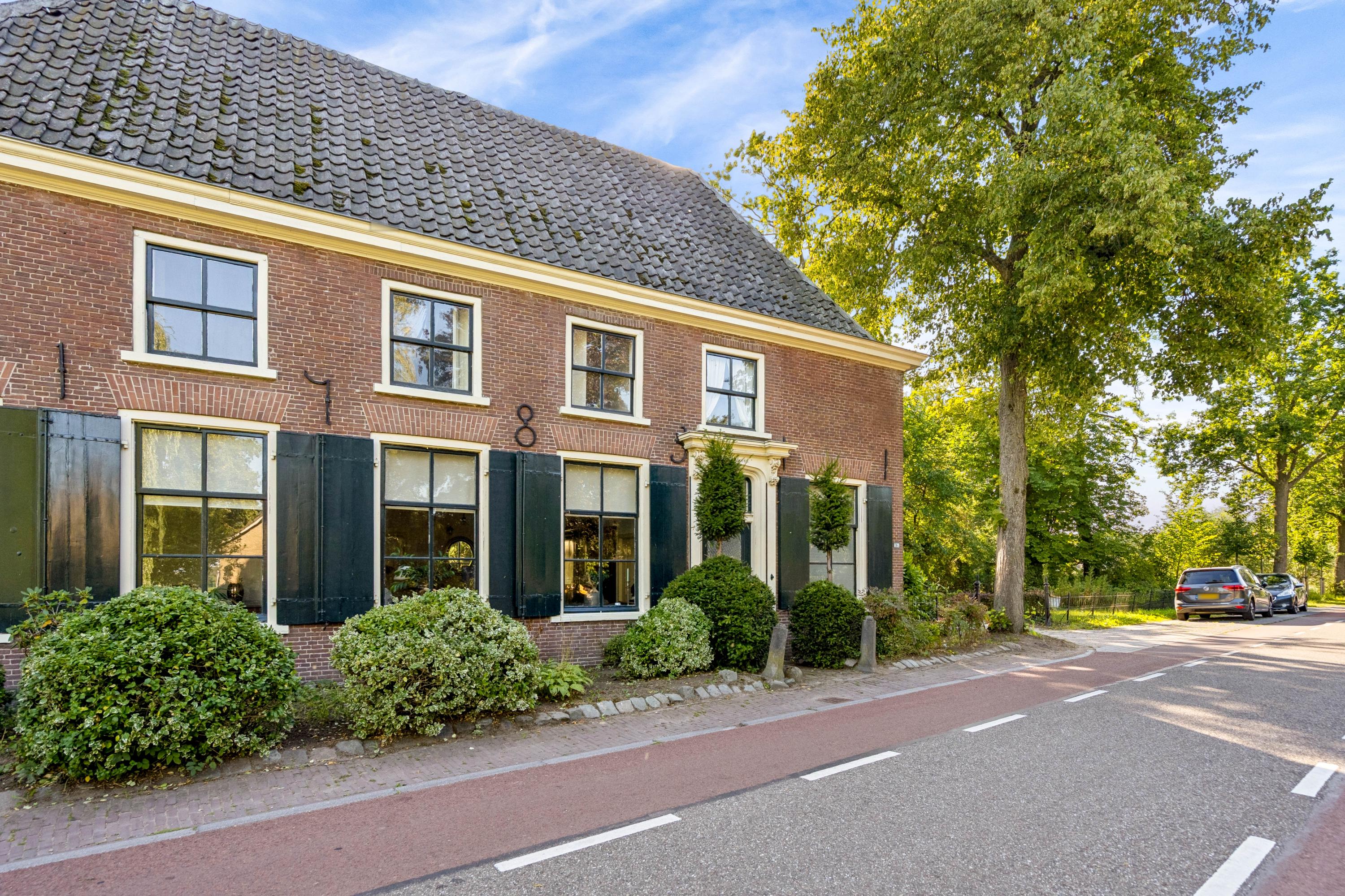 Twee-onder-één-kap te koop: Langbroekerdijk A 139, Langbroek