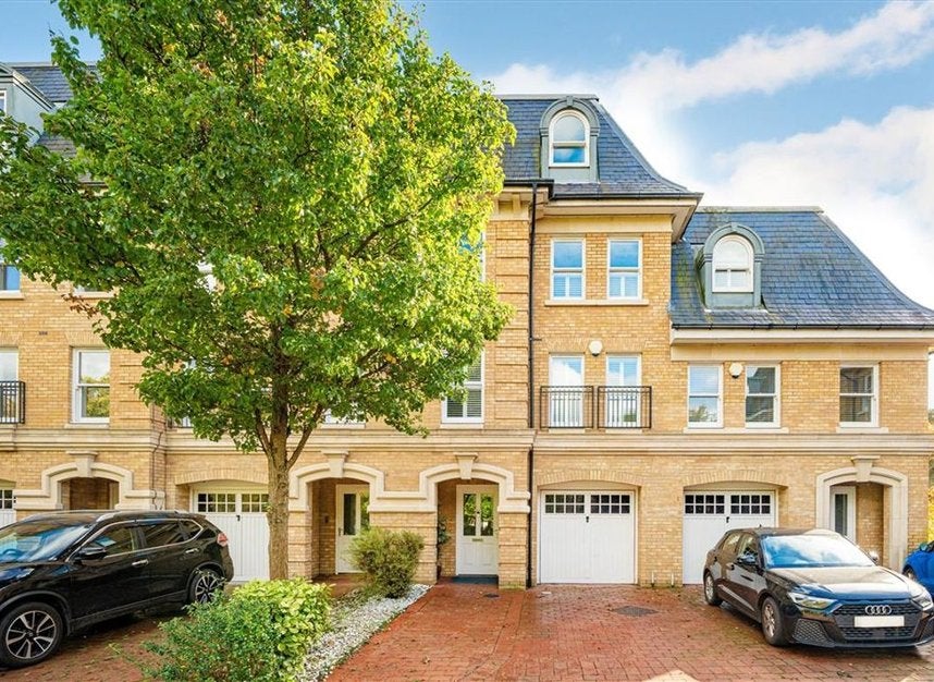 House Langdon Park in Greater London