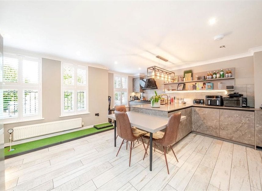 House Langdon Park in Greater London
