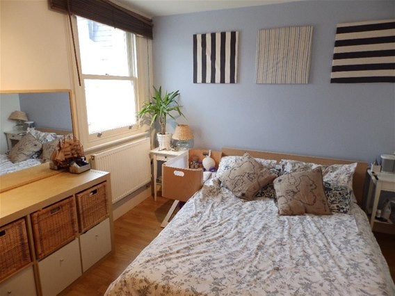 Flat Brighton Road in Greater London