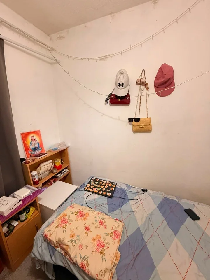 Room Hilldrop Road in Greater London