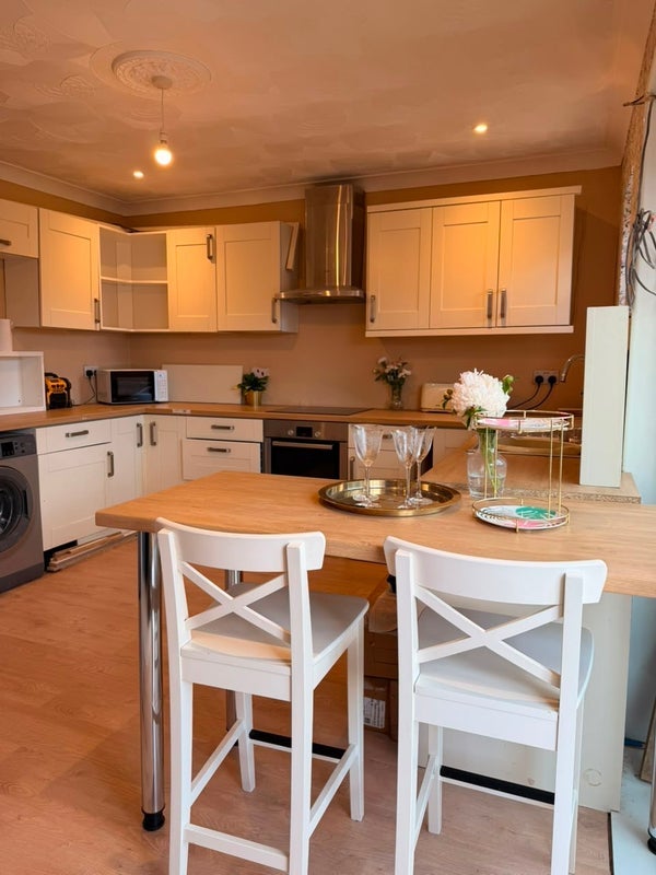 Room Sharpley Road in Charnwood
