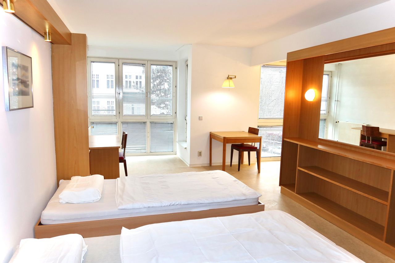Wohnung Kreuznacher Straße in Berlin