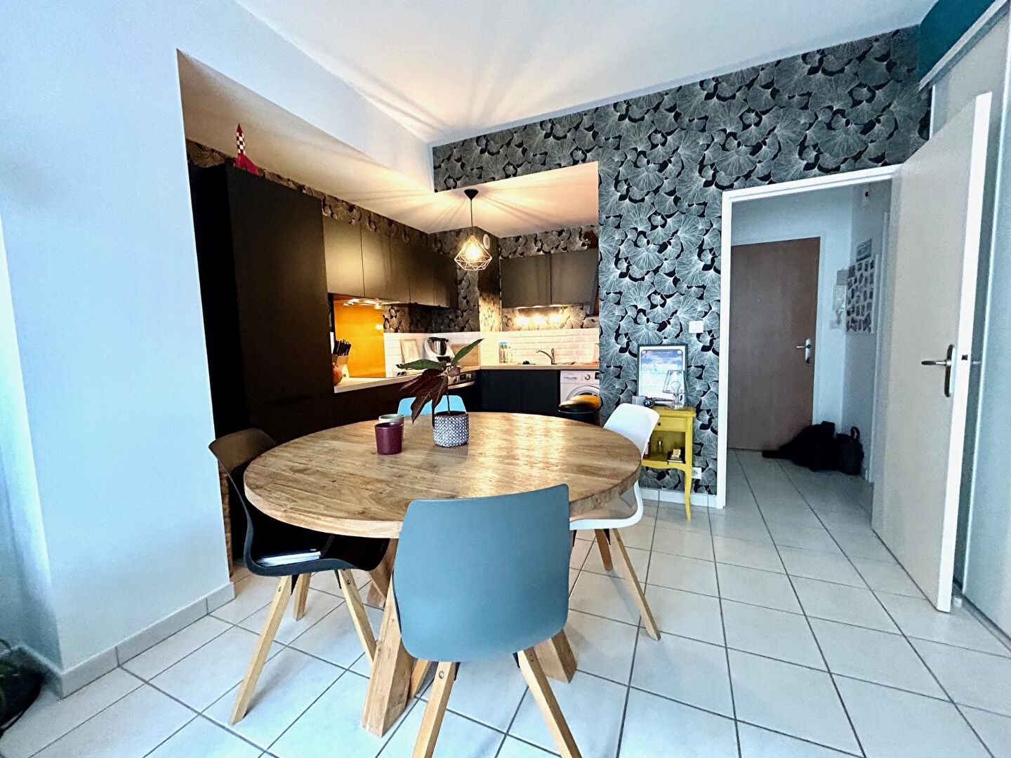 Flat Rue Gaston Turpin in Nantes
