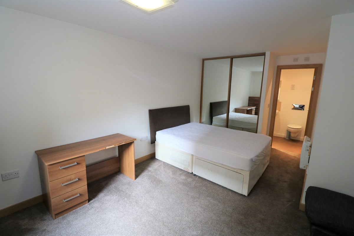 Flat Caelum Drive in Colchester