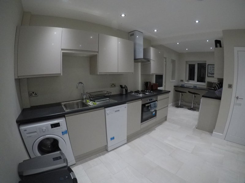 Room Hermitage Road in Charnwood