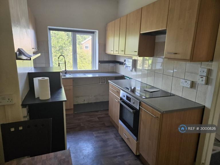 Flat Batley Road in Wakefield