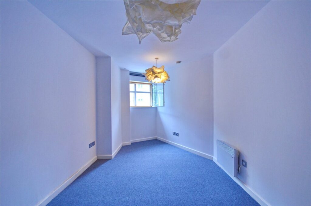 Flat Baldwin Street in Bristol
