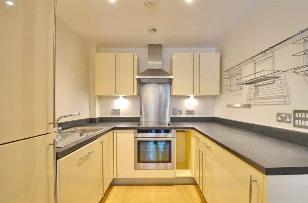 Flat Baldwin Street in Bristol
