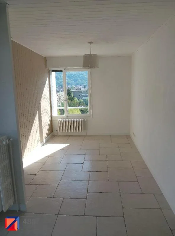 Flat Rue Perrine in La Roche-sur-Foron