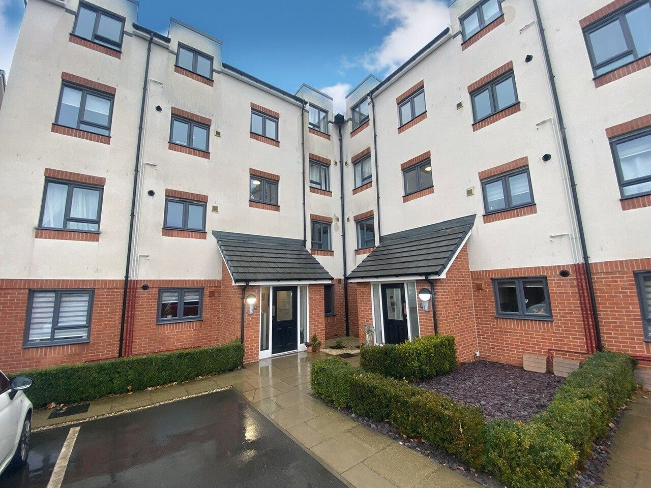 Flat Oak Dene Way in Rotherham
