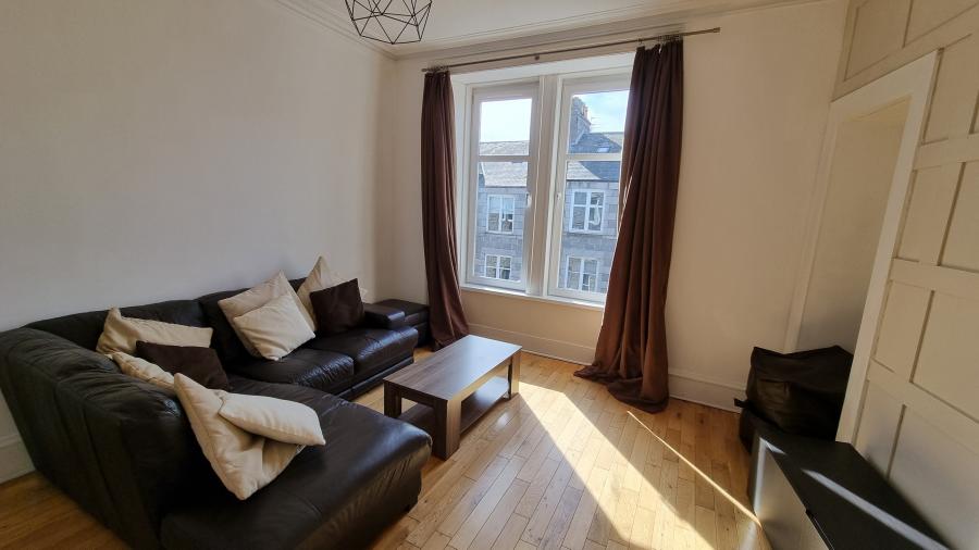 Room Rosemount Place in Aberdeen City