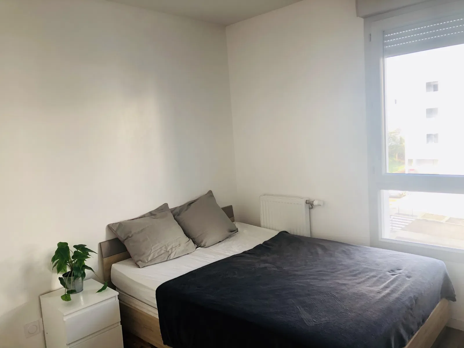 Room Boulevard de Jodino in Vénissieux