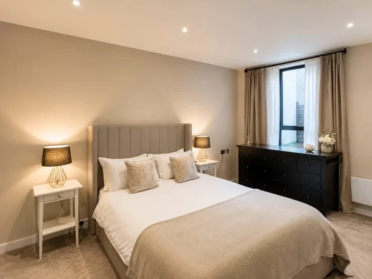 Flat London Road in Surrey Heath