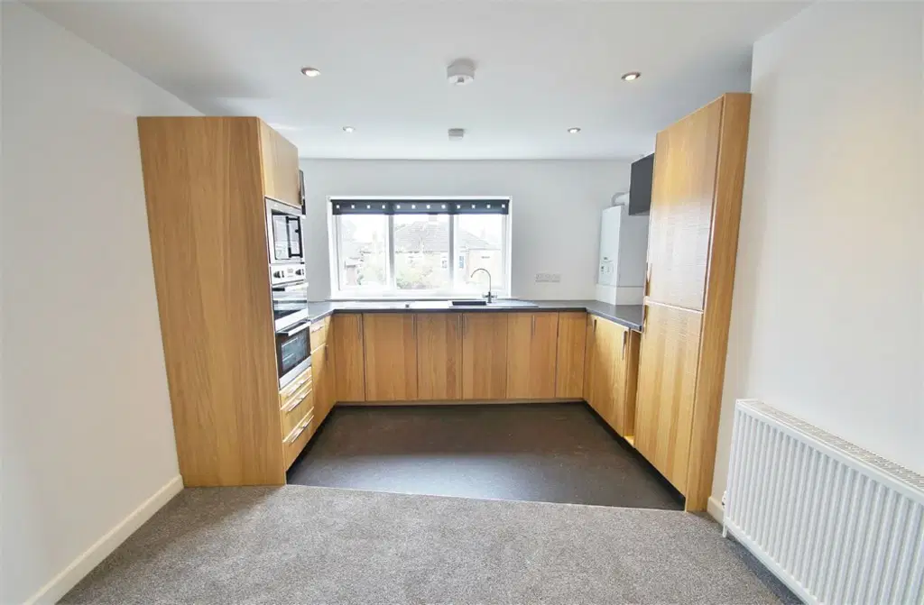 Flat Collingwood Avenue in Rugby