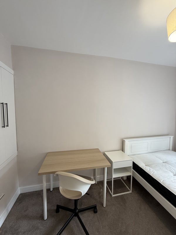 Room Claude Street in Nottingham