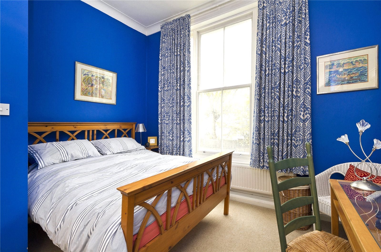 Flat Elsham Road in Greater London