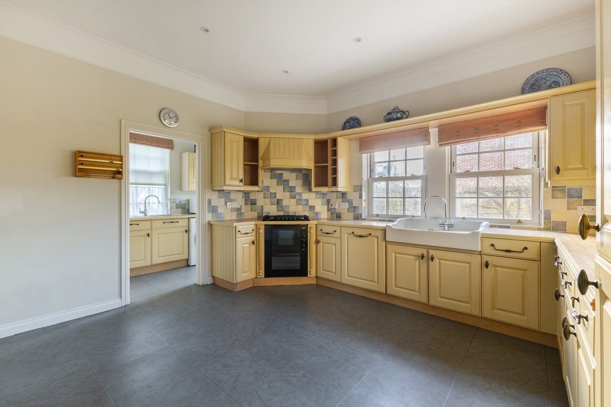 House Quinton Place in Codford