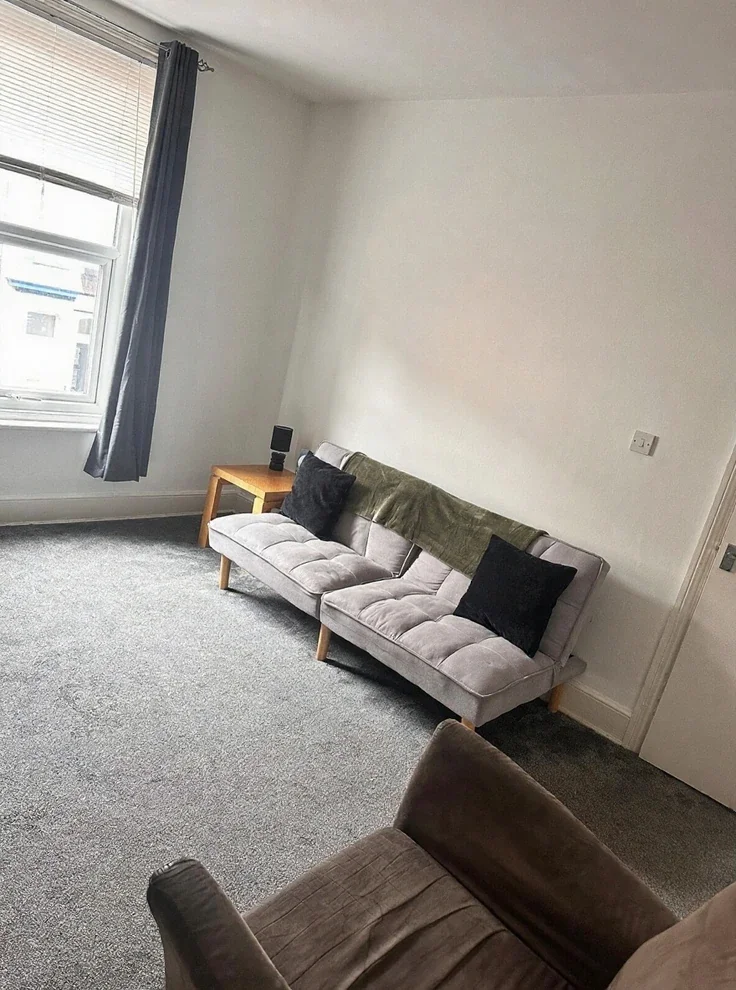 Flat Milton Road in Hartlepool