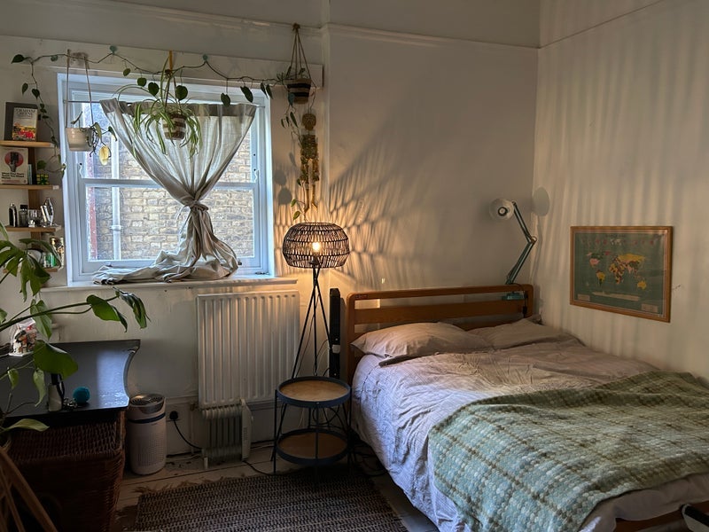 Room Tressillian Crescent in Greater London