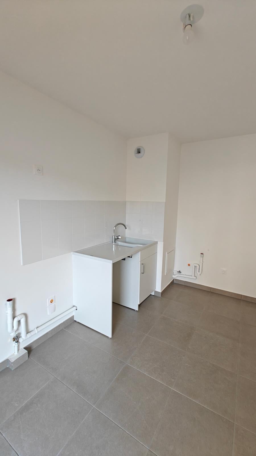 Appartement Rue Camille du Gast à Villeneuve-la-Garenne