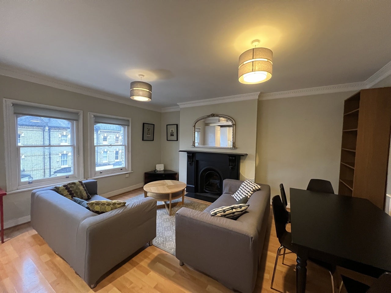 Flat Edith Road in Greater London