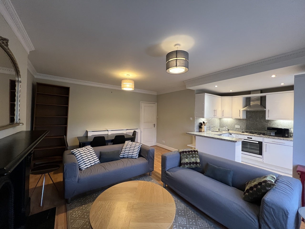 Flat Edith Road in Greater London