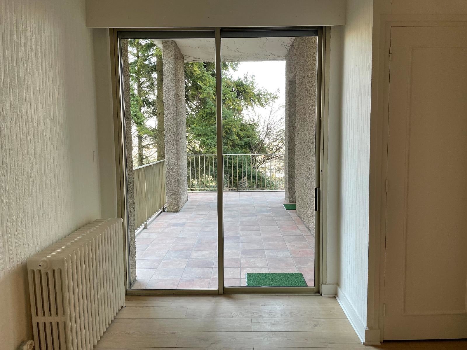 Appartement Avenue Valioud à Sainte-Foy-lès-Lyon