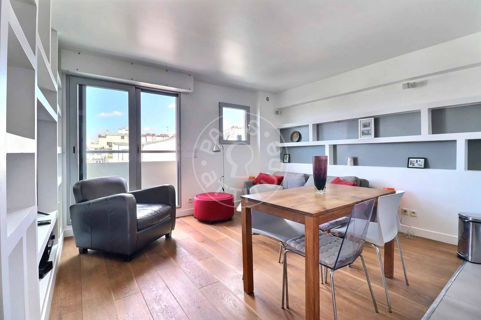 Appartement Rue Germain Pilon à Paris