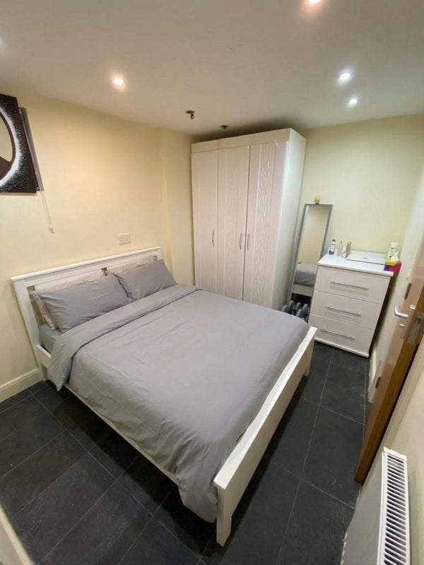 Room Corkland Road in Manchester