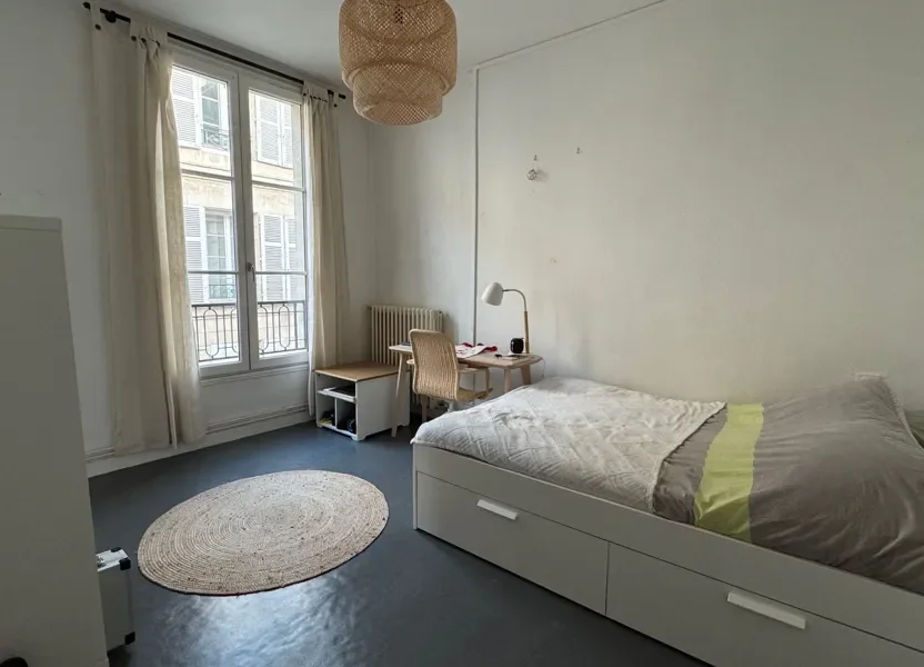 Chambre Rue Victor Hugo à Poitiers