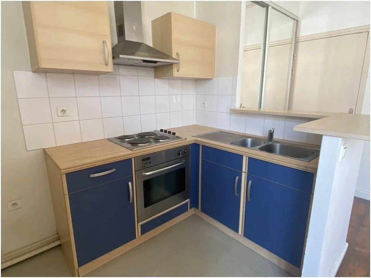 Flat Rue Émile Desmet in Lille
