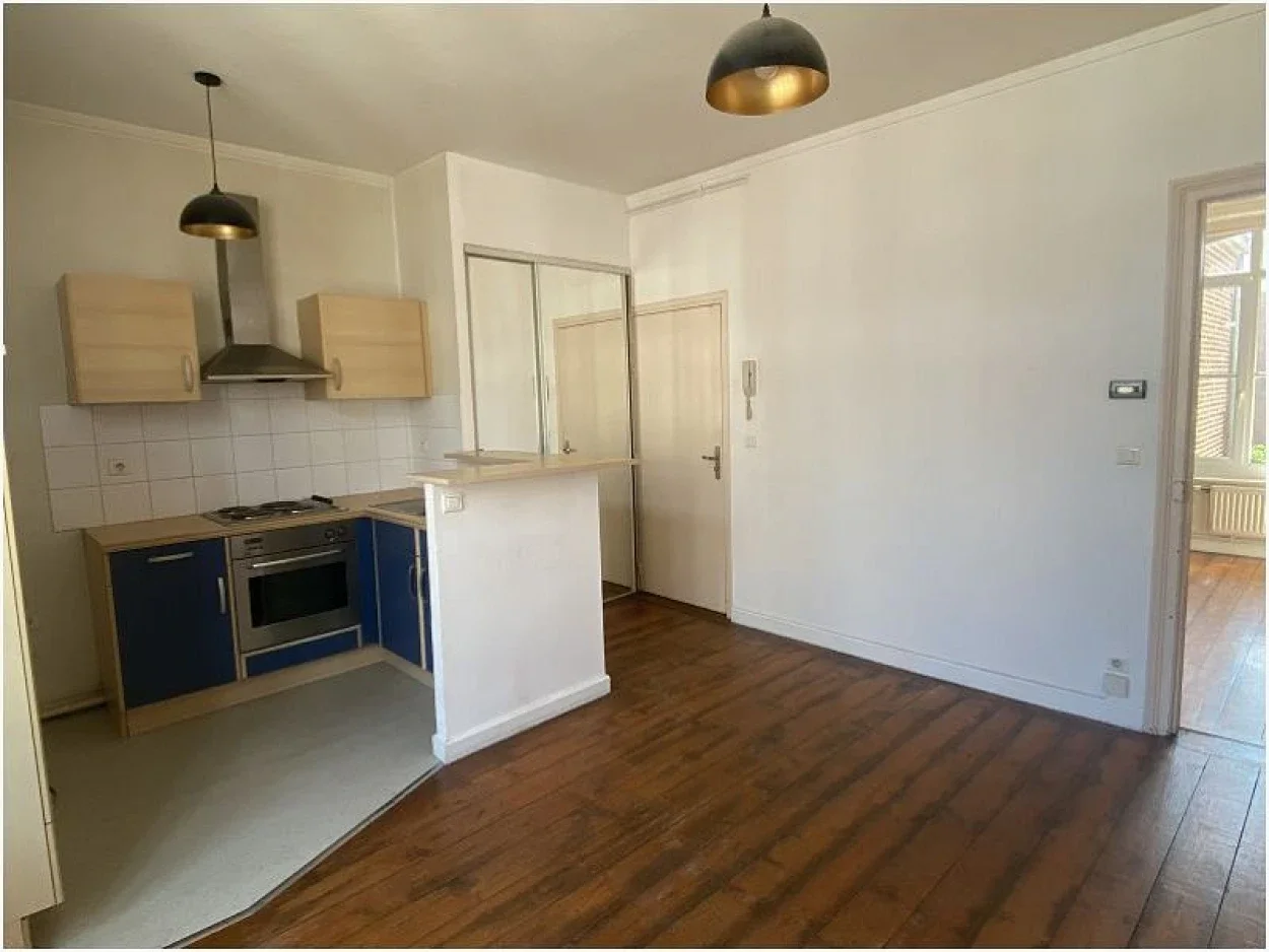 Flat Rue Émile Desmet in Lille
