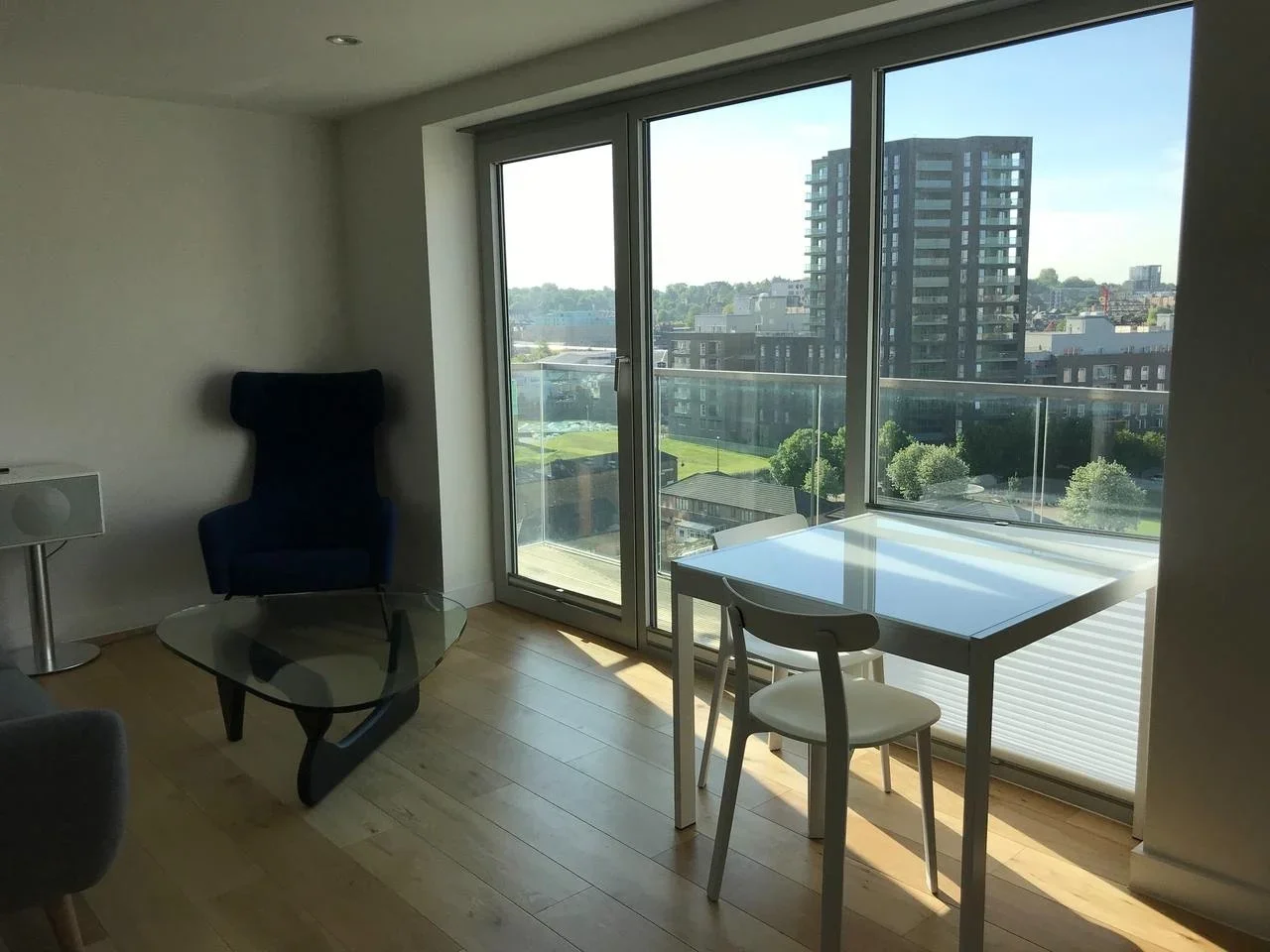 Room Creek Road in Greater London