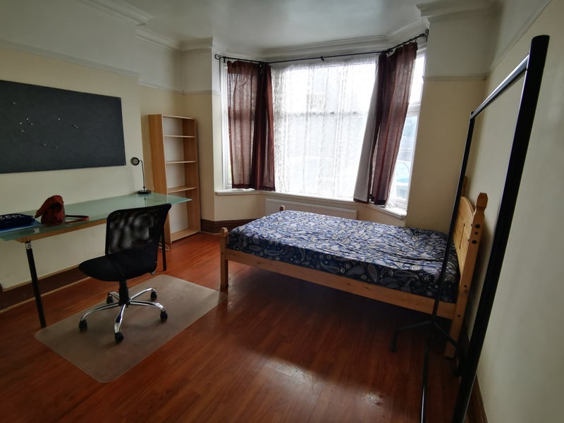 Room St Patrick's Road in Coventry