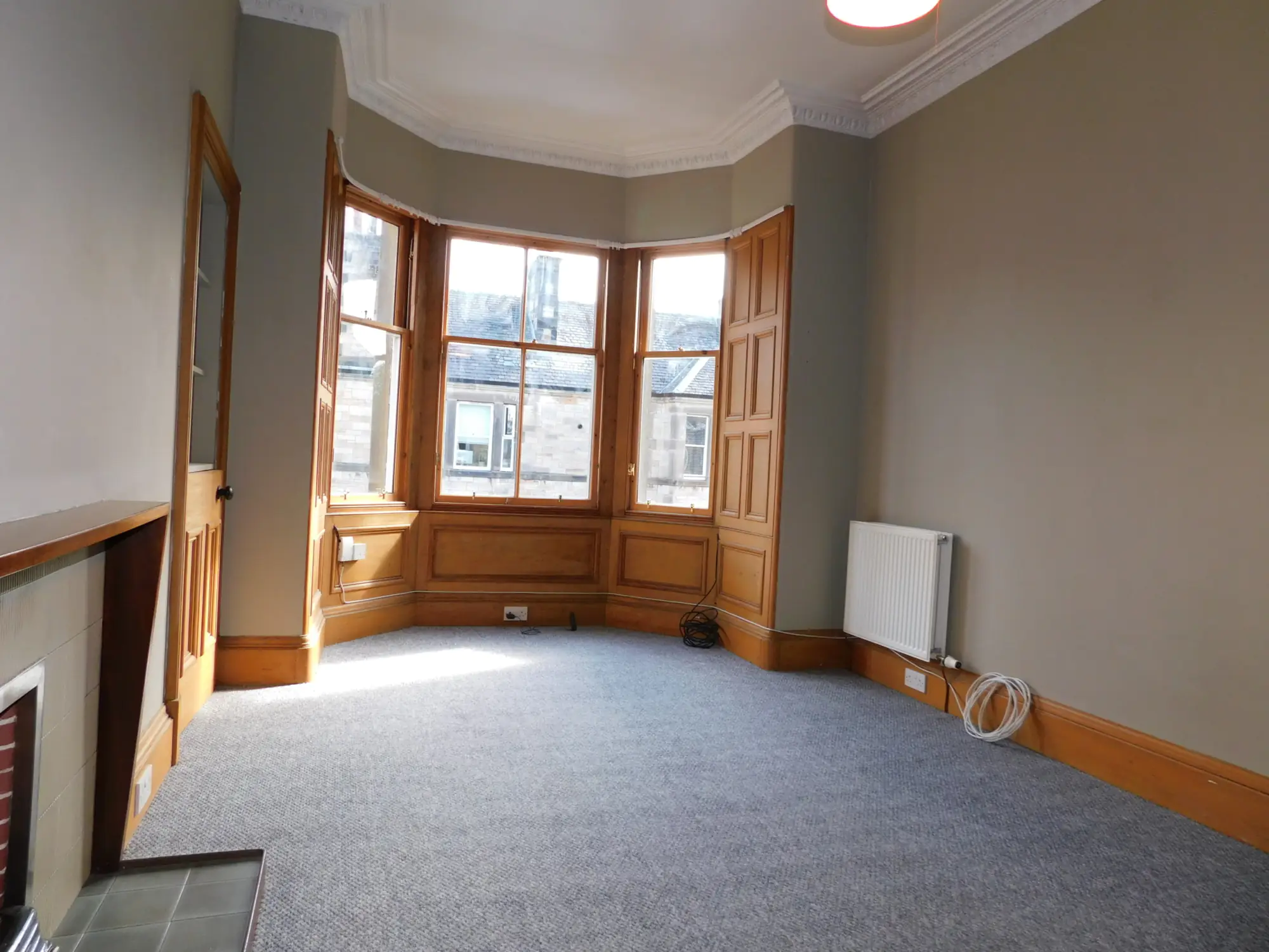 Flat Ogilvie Terrace in City of Edinburgh