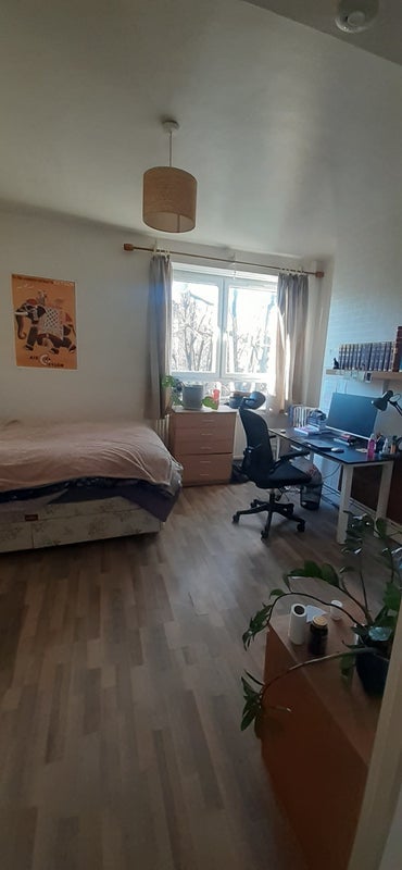 Room Elim Street in Greater London