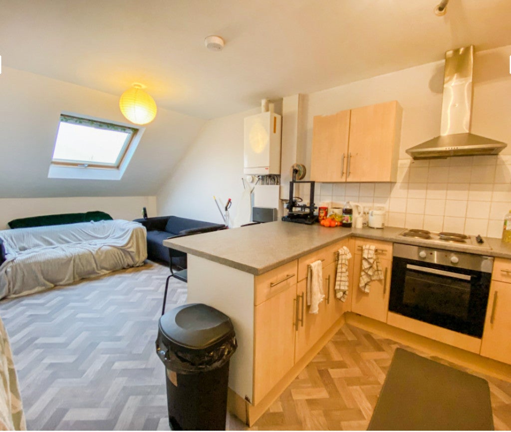 Flat Radford Road in Nottingham