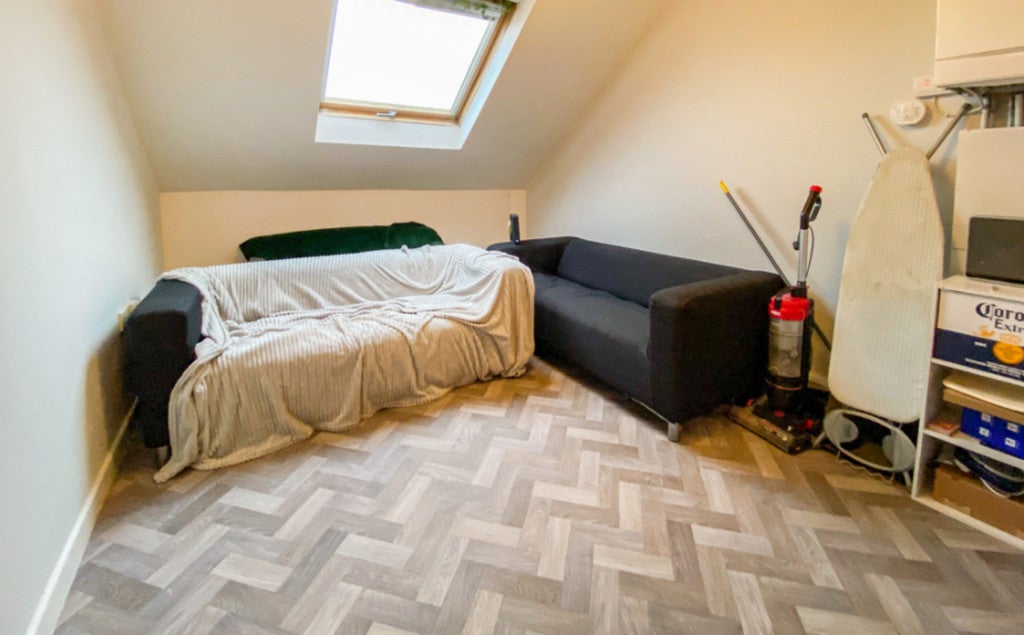 Flat Radford Road in Nottingham