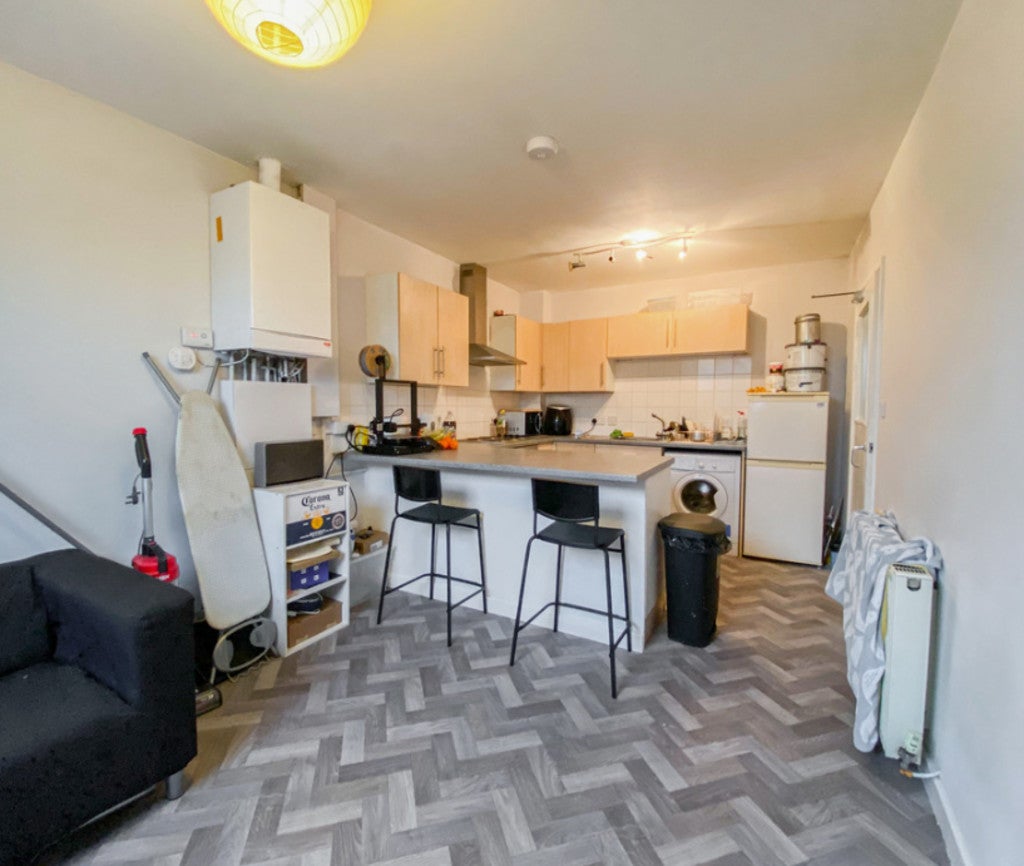 Flat Radford Road in Nottingham
